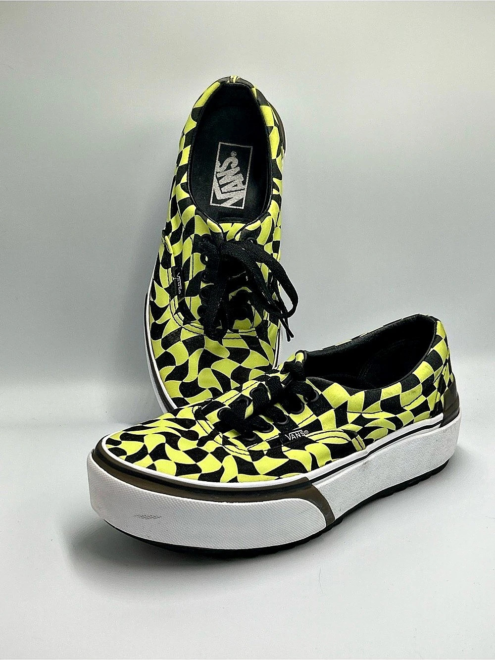 Vans Platform Old Skool Geometric Sneakers Men’s size 6.5 Women’s 8 Glow In The